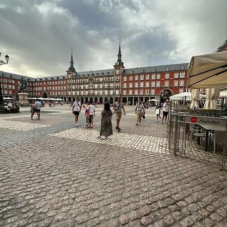 Economico Piso En Madrid Centro Leilighet Eksteriør bilde