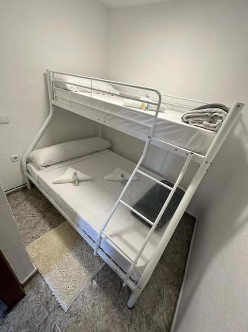 Economico Piso En Madrid Centro Leilighet Eksteriør bilde